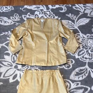 Santa Fe leather Elegant Gold Women's Dress Set excellent condition